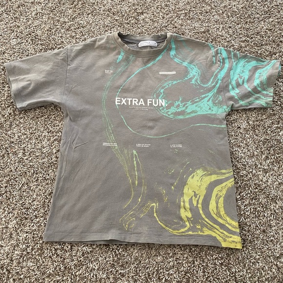 Bundle of 2 zara t-shirts - Picture 7 of 12